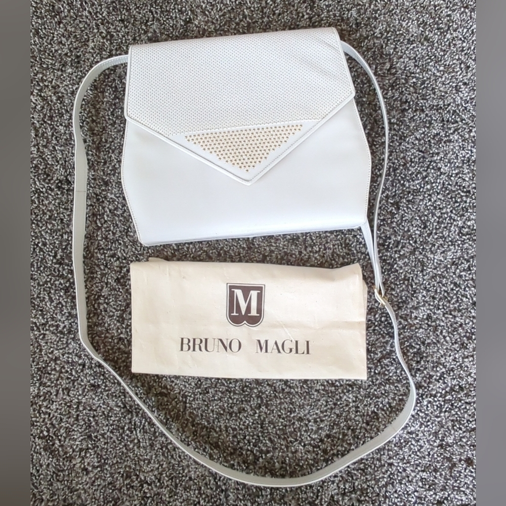 Bruno Magli white purse bag with envelope closure with dust bag